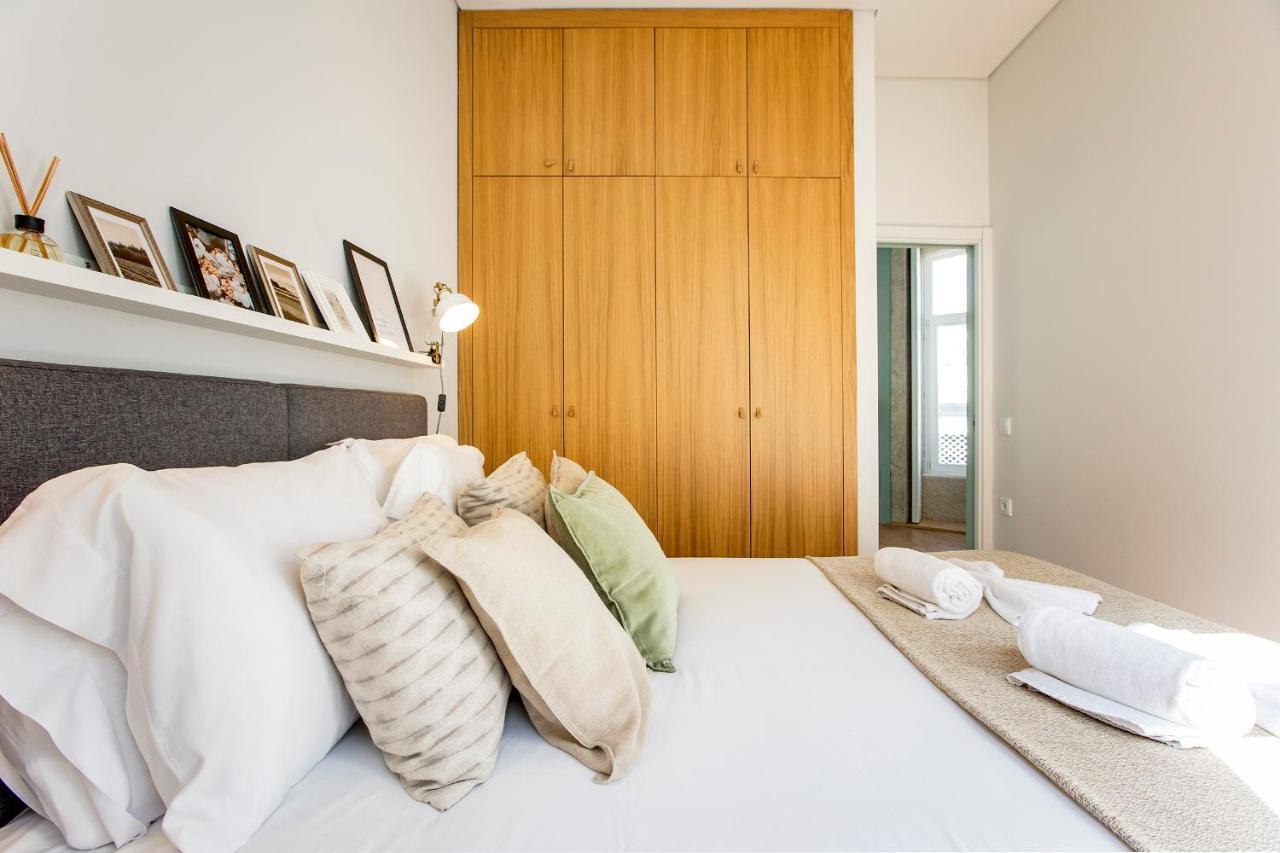 Appartement Mouzinho Darling 1br W/ Ac In Center By Lovelystay Oporto